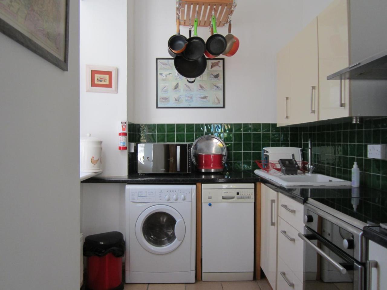 Balcraggie Apartment กลีเนลก์ ภายนอก รูปภาพ